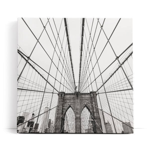 New York Manhattan Wolkenkratzer Brooklyn Bridge Grau