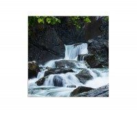 120x80cm Alaska Wasserfall Wald Bäume Steine