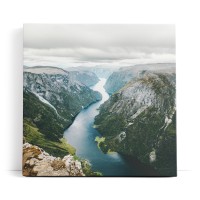 Naeroyfjord Norwegen Fluss Berge Natur Bucht skandinavische Landschaft
