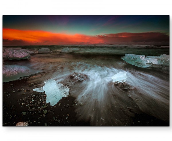 Wellen und Eisblöcke am schwarzen Strand - Leinwandbild