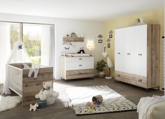 Babyzimmer Ronny in Old Style hell- Weiß Komplett Set von Begabino