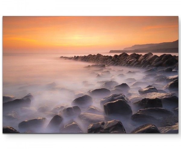 Steine am Meer, Nebel über dem Wasser - Leinwandbild