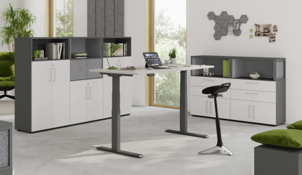 funktionales Büro Easy Office 6 teilig Büromöbel Komplett Set in Graphit und Weiß von der Marke Hammerbacher, werkzeuglose Montage mit patentierter Threespine® click furniture technology