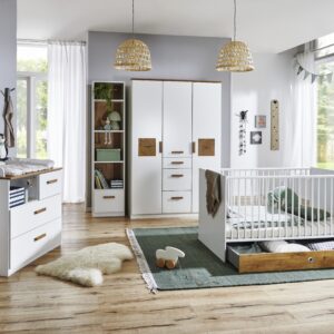 großartiges Babyzimmer Gotland 6 teiliges Kinderzimmer Komplett Set in Weiß, Plankeneiche und Hirnholz